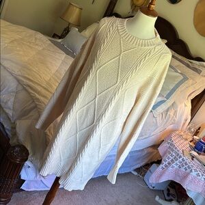 Cream Cable Knit Sweater dress size Large